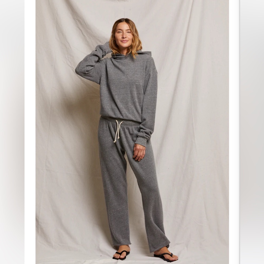 Perfectwhitetee Collins Fleece Straight Leg Sweatpants Dark Heather Gray Medium
